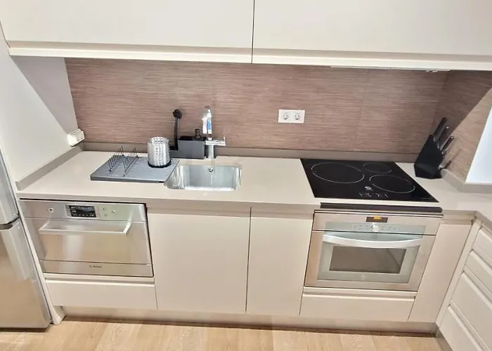 Metro And Apartment *